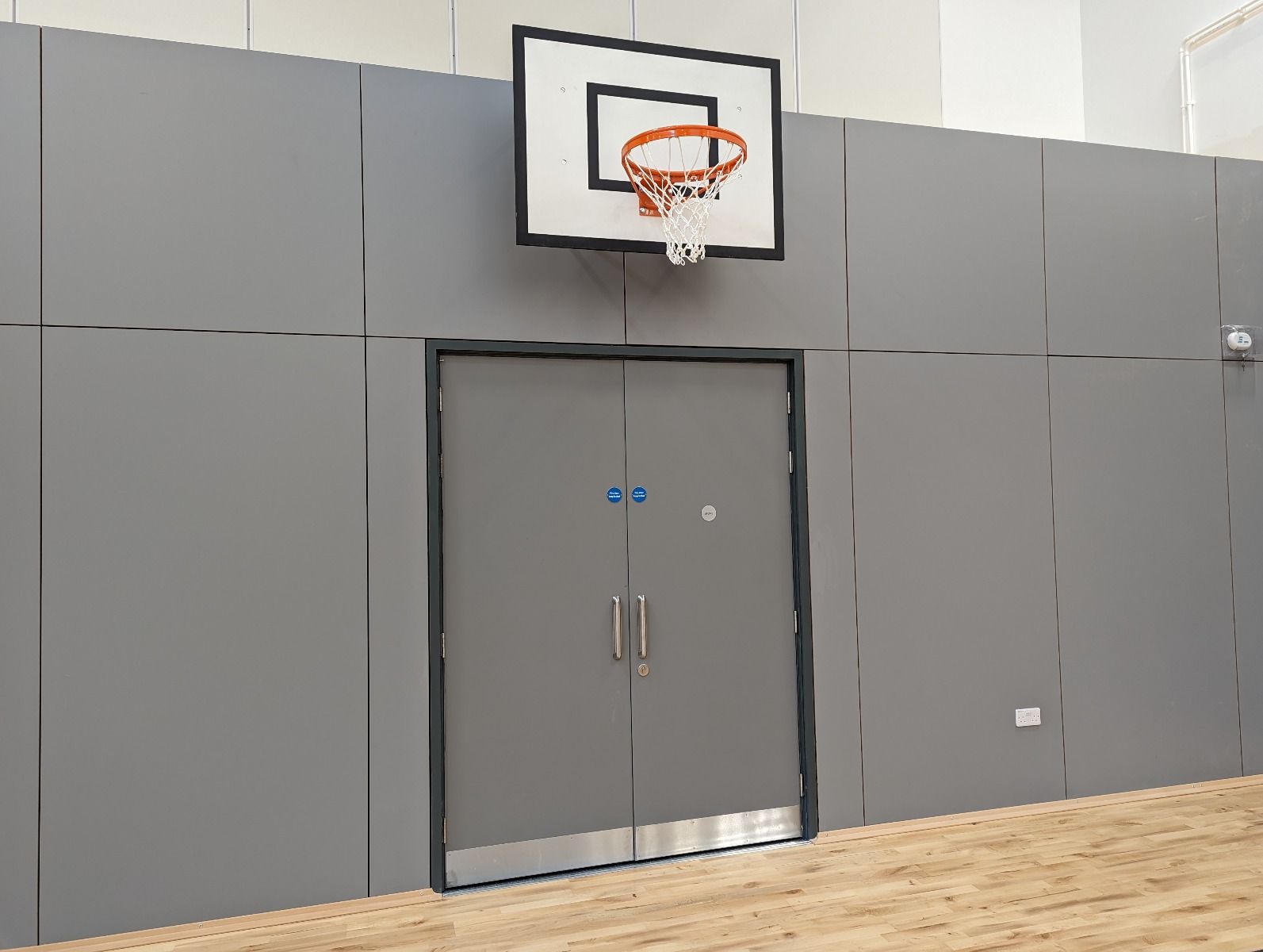 Protectie din burete pentru perete sala sport, panou protectie la comanda Protectie din burete pentru perete sala sport
