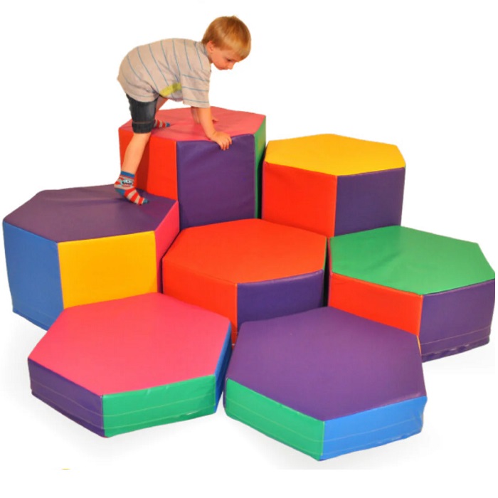 set-mobilier-joaca-copii-hexagon-burete-trufi Set elemente joaca din burete hexagon