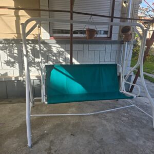 Balansoar de gradina cu sezut si spatar textil de schimb montat, disponibil la comanda in orice culoare